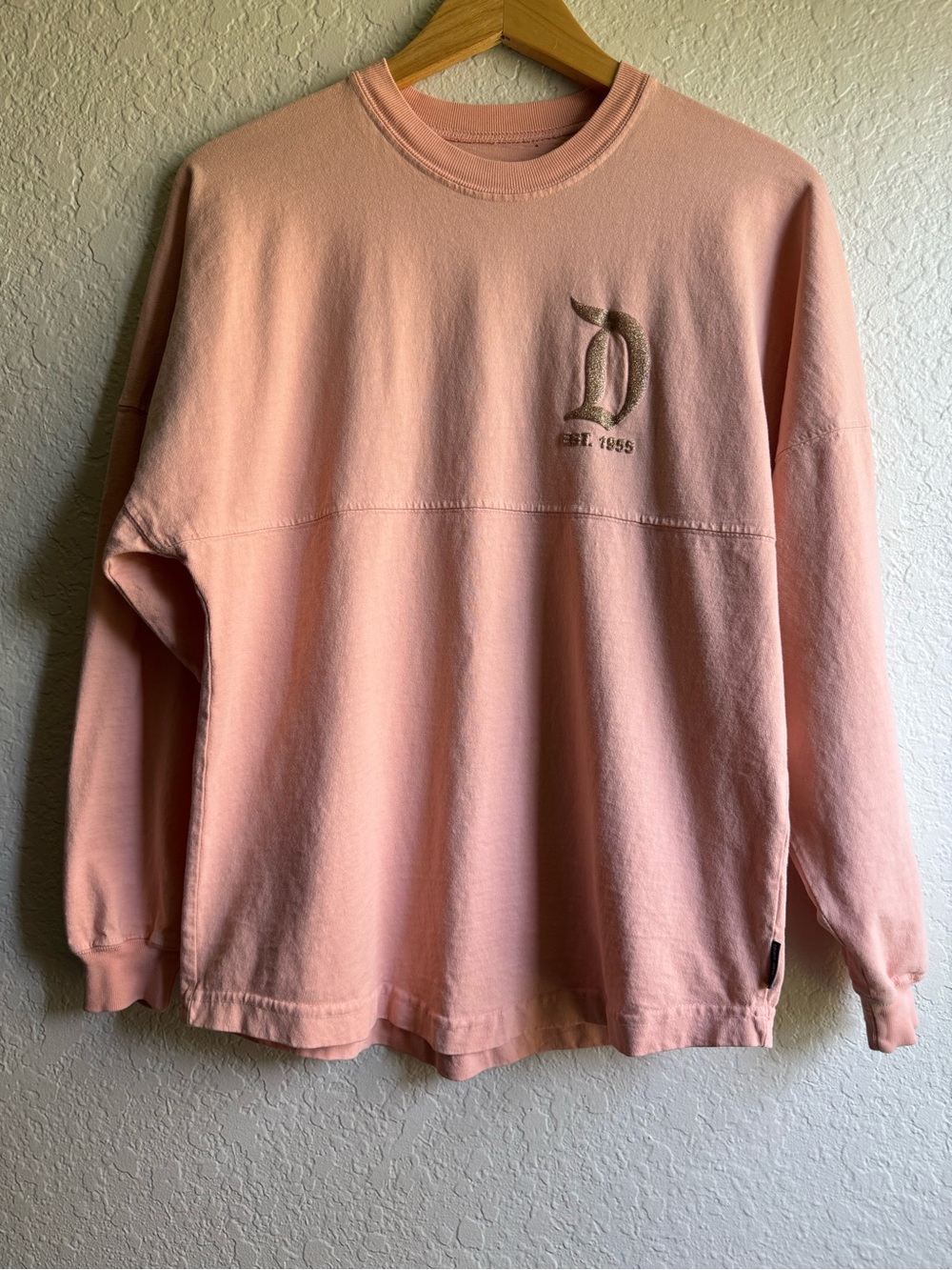 Disneyland Resort Pullover Sweatshirt in Peach Pink XS